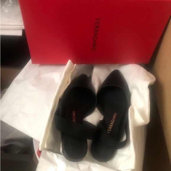 Salvatore Ferragamo flats - Picture 5 of 6